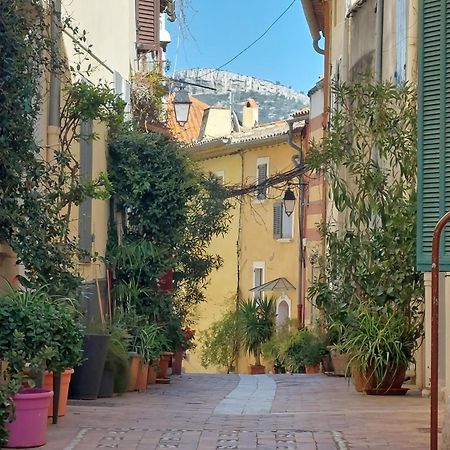Appartement Le Mehari Cassis Buitenkant foto
